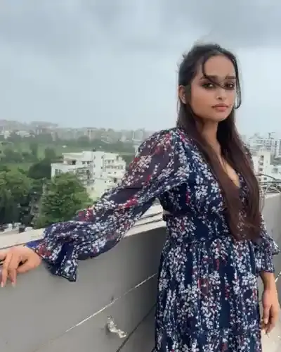 Etmadpur Escorts